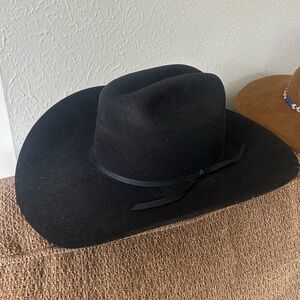 Black Felt Cowboy Hat